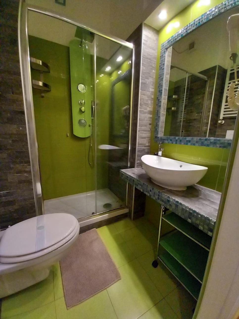 Atmos Luxe Navigli Hostal Milán