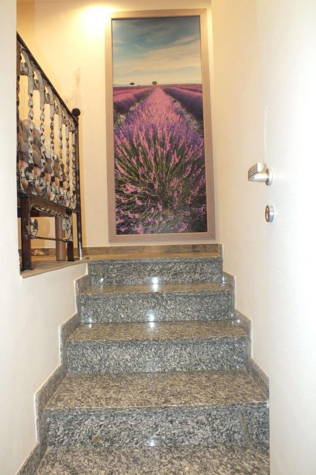 Hostal Atmos Luxe Navigli *